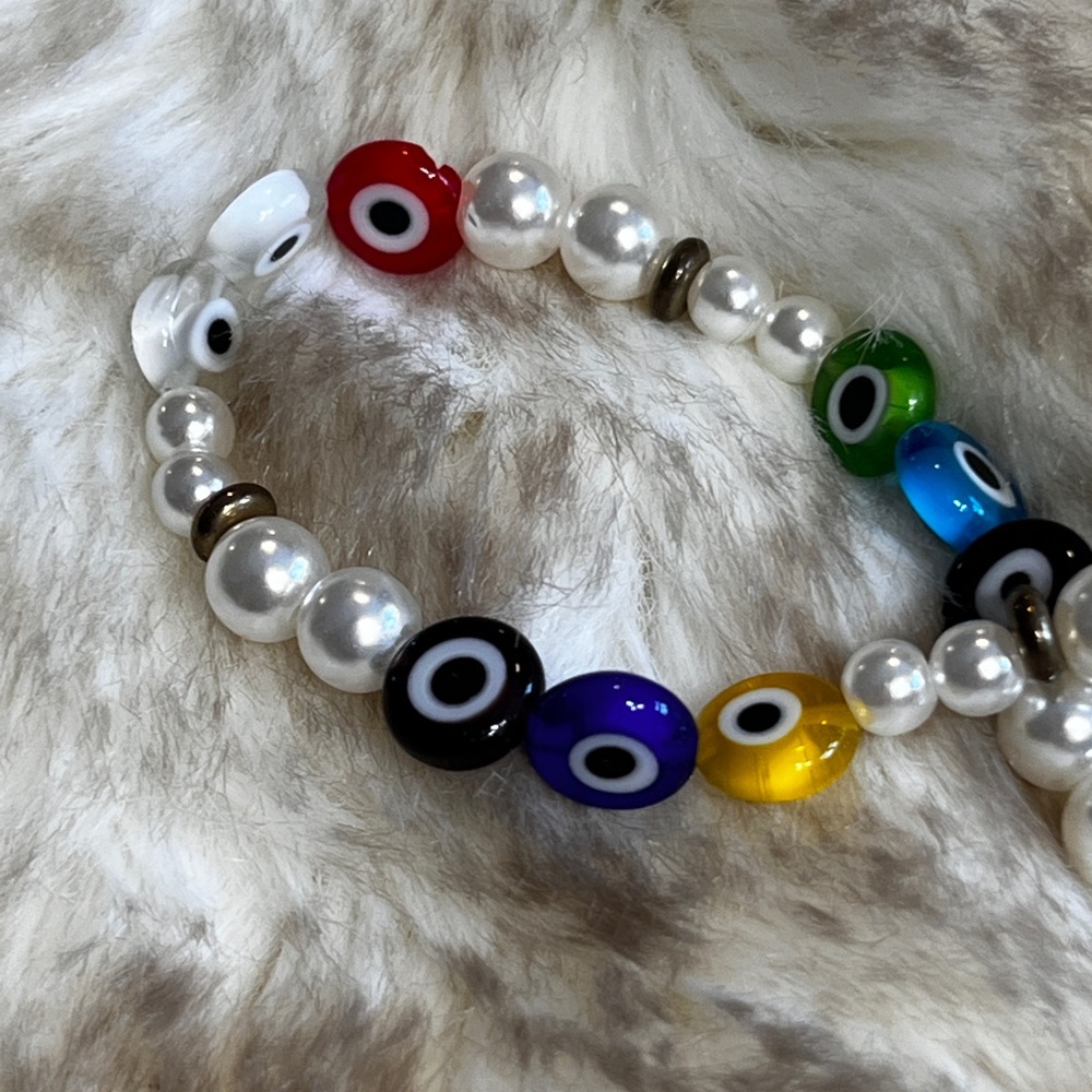 Colorful ‘Evil Eye’ & Faux Pearl Choker Necklace